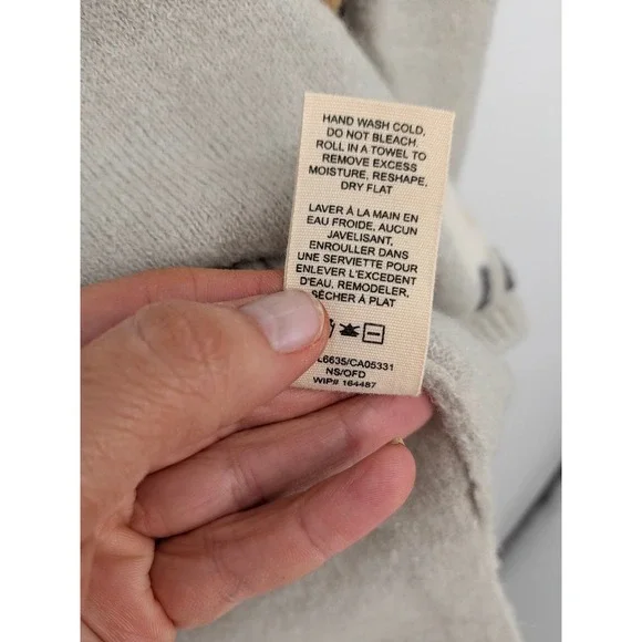 Woolrich Sweater Womens Small Gray Sheep Mountain Wool Blend Knit Novelty Casual - Picture 5 of 9